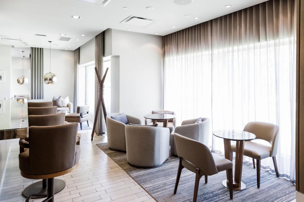 The James Hotel 새스커툰 외부 사진